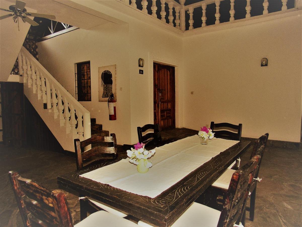 Karibuni Jeds Villas 85 & 86 Mambrui Exterior photo